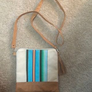 MelMax Design SW inspired cross over purse.  Brand new.